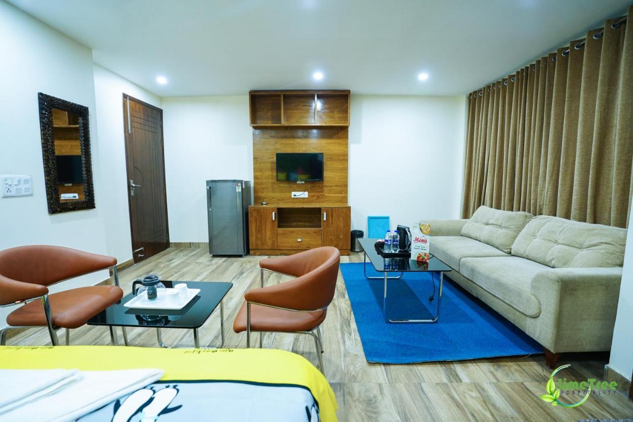 Lime Tree Hotel Near 32Nd Avenue Sector 29 Gurgaon Eksteriør billede